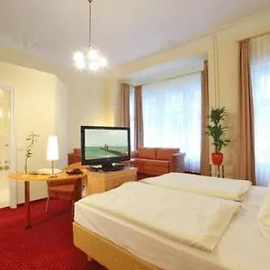 Vivaldi Am Kurfuerstendamm Berlin
